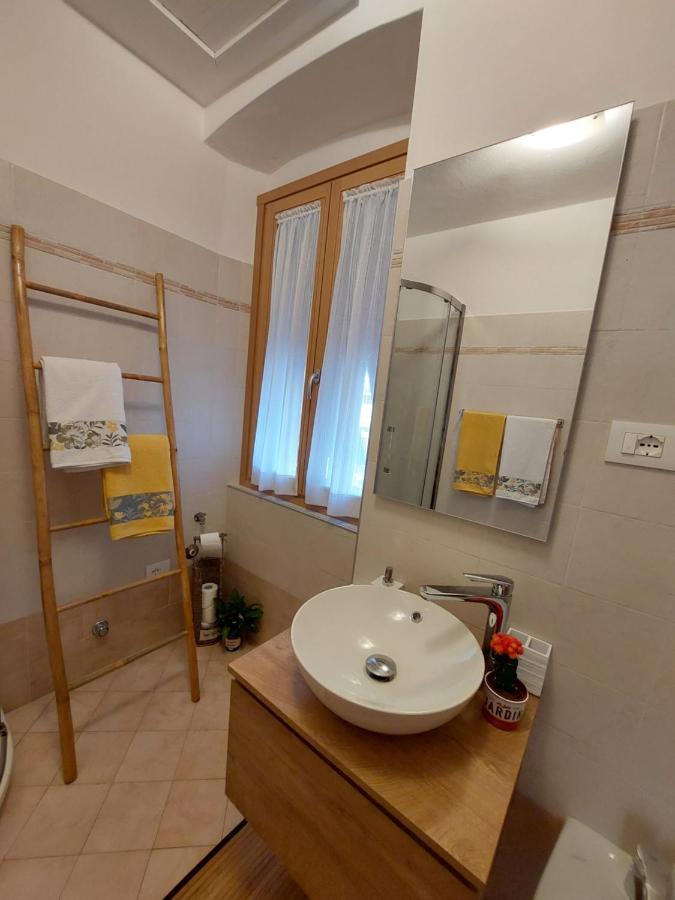 La Bougainville - Luxury Apartment Torbole Sul Garda Exteriér fotografie